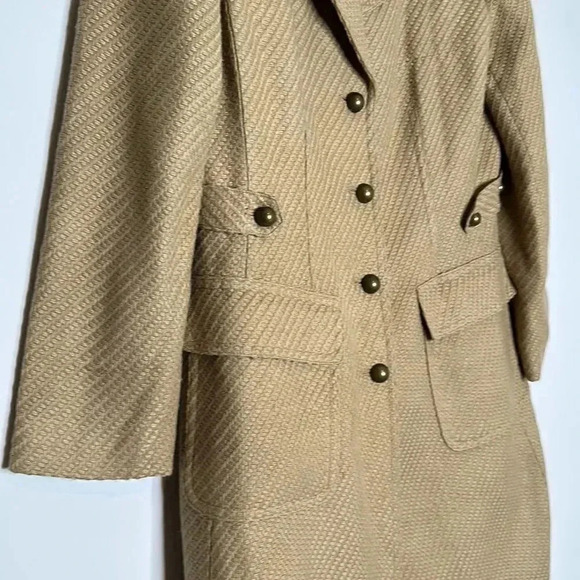 LeSuit Tan Coat - Picture 5 of 12